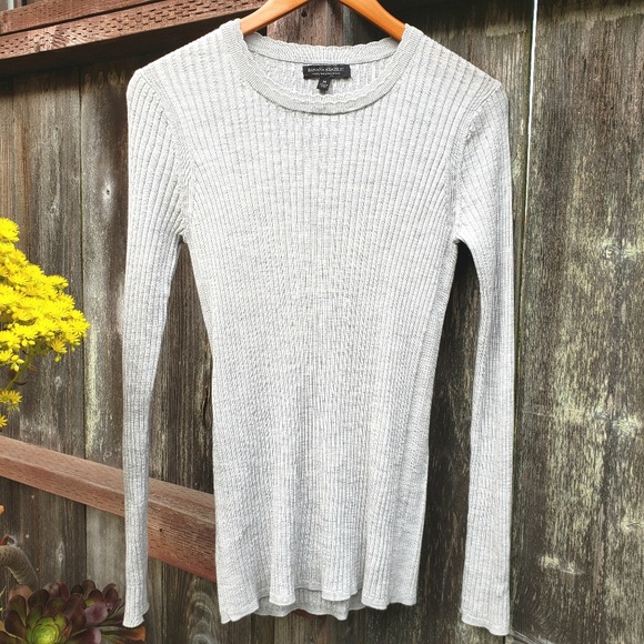 Banana Republic Sweaters - Banana Republic 100% Merino Wool Sweater